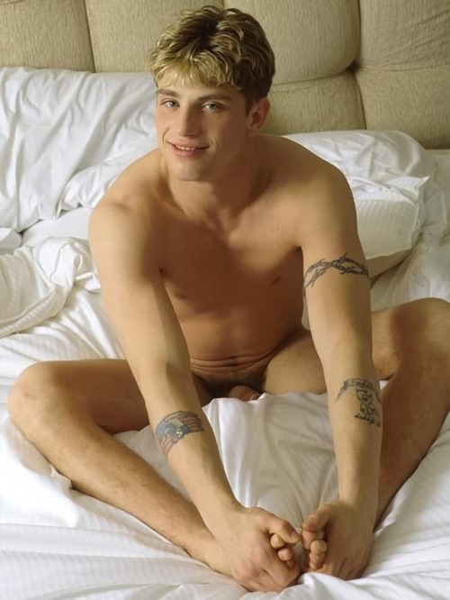 handsomeandblonde:  Billy Brandt