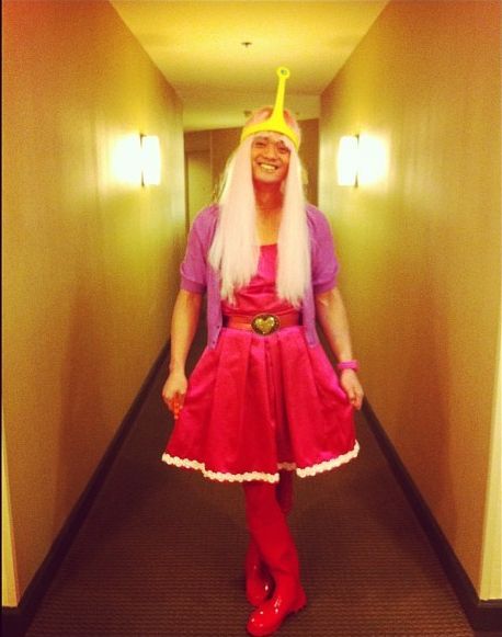 swiggity-sas-im-an-angel-you-ass:  lordnarwhal:  a curse upon my genes for making me too short and girly to cosplay ronald knox  this is osric chau cosplaying princess bubblegum this is osric cosplaying castiel  and this is osric cosplaying rapunzel 