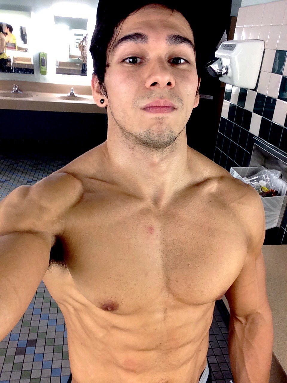 lifeisfitness:  j-liftcookies:  lifeisfitness:  How I felt in the last few weeks