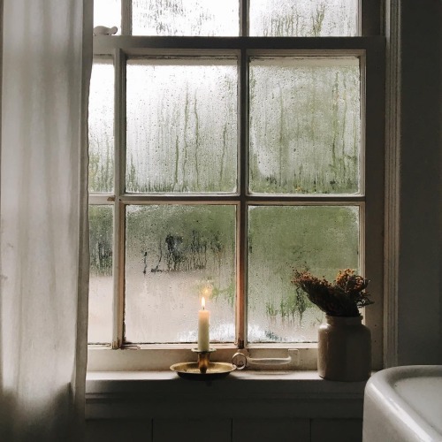 oldfarmhouse: “today: cold and rainy out there warm and toasty in here ✨☕️ #cozyday”   (