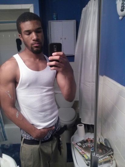 scorpius21:  jadefristarz:  bigdick9in:  homohautblk:  whtbttm4blktops:  shit-gets-real-when:  Big dick nigga  Holy FUK I want this man  (via TumbleOn)  Sexy   http://jadefristarz.tumblr.com  Black male pornblog http://scorpius21.tumblr.com/