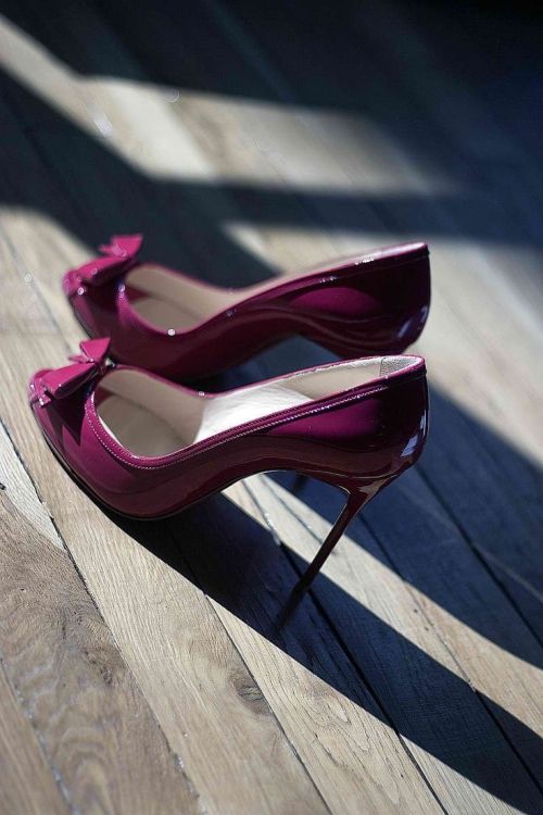 dailyheels: Louboutin.