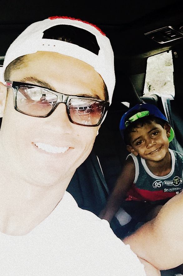 thiagito-messi:   two best footballers in the world with their sons    ❤    