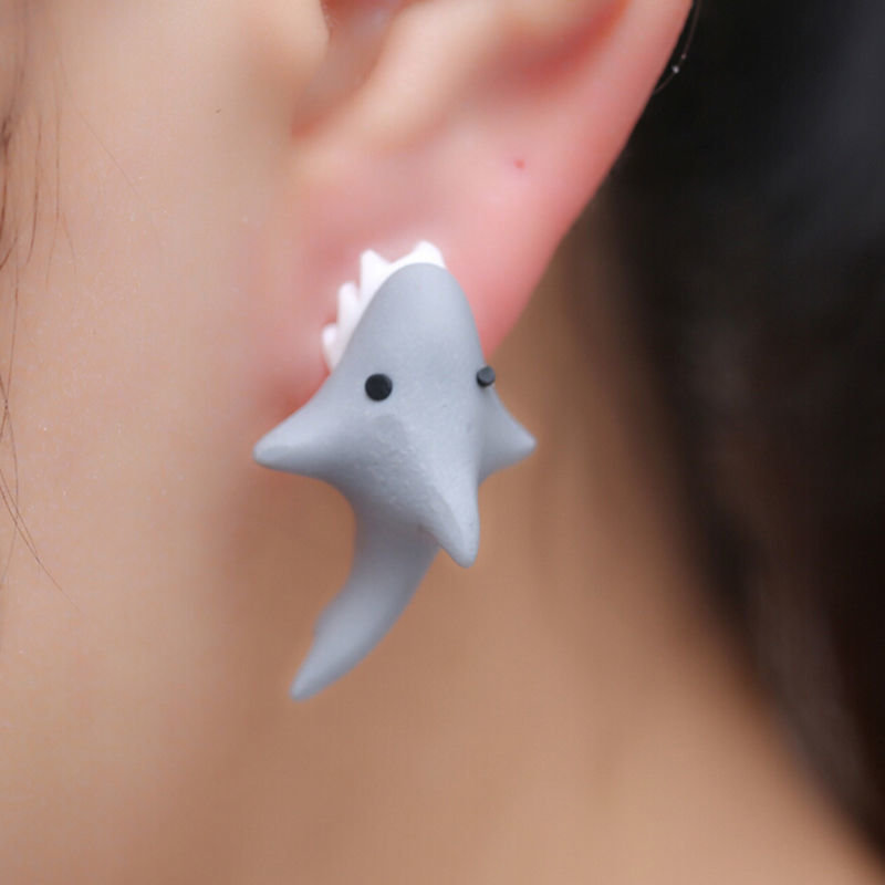 ourjolly:  Fashion earrings  for  you  alls!  =&gt; Left   ♥♥   Right