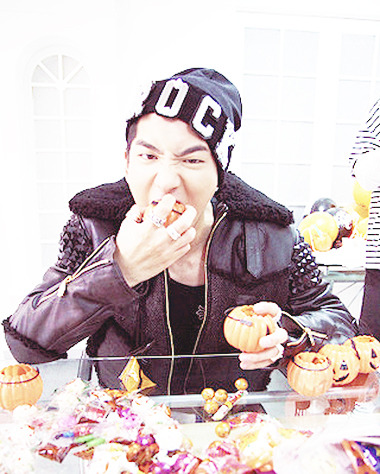 milkshik:  Happy Halloween B1A4  