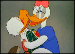 cheesewhizexpress:  There are not enough kisses, kisses… 