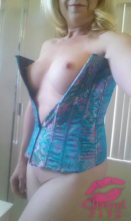 chantel7132:  Blue corset REBLOG & SHARE if you would like to.  Thank you, appreciate your support!!  ;-)