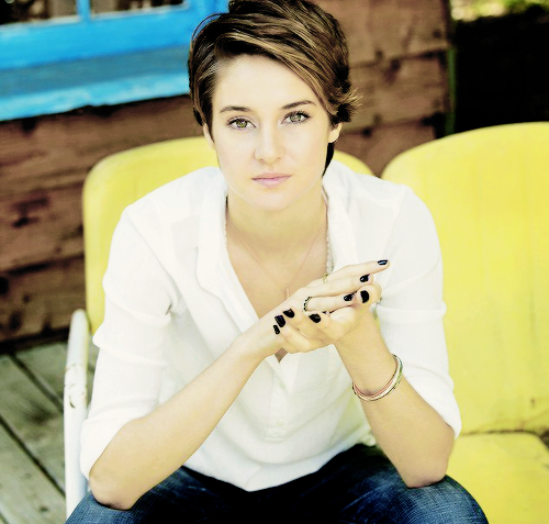shailenewoodleydaily:  &ldquo;Instead of living your life in fear and insecurity,