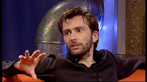 licensed-to-ruffle-dat-hair:  mizgnomer:  David on Totally Doctor Who The hands.  The scruff.  A bonus ear-tug.  What’s not to love? Happy Tennant Tuesday  Oh my Stars!!!!!*ded* 