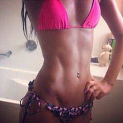 bodybuilding-and-fitness:  Fit girls inspiration