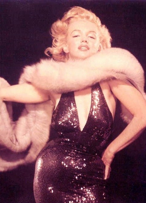 gatabella:  Marilyn Monroe by Richard Avedon, 1957