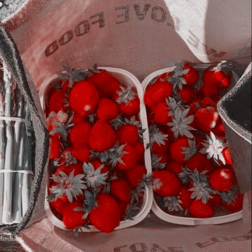 STRAWBERRYCORE !?