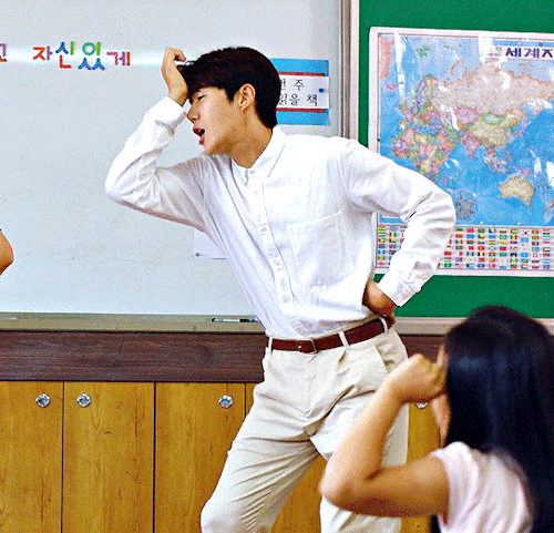 becomeundone: Kim Seon Ho as Hong Du ShikHOMETOWN CHA CHA CHA (2021)