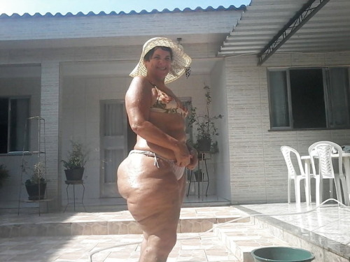 lovebigchix: Wow