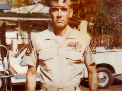 middidg777: megaaj123:   oneshoeshort:  R. Lee Ermey 1938 - 2018 “Semper Fi, Gunny”  The best comment I saw on Facebook about this: The gates of heaven swung open wide and Saint Peter threw a salute, let out a shout Welcome Gunny! Semper Fi carry