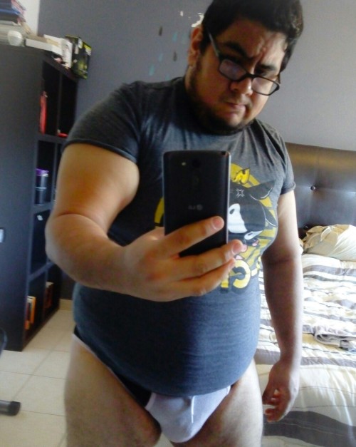 adam-and-chubs:  Adam-and-Chubs post #10 http://duelcub.tumblr.com 