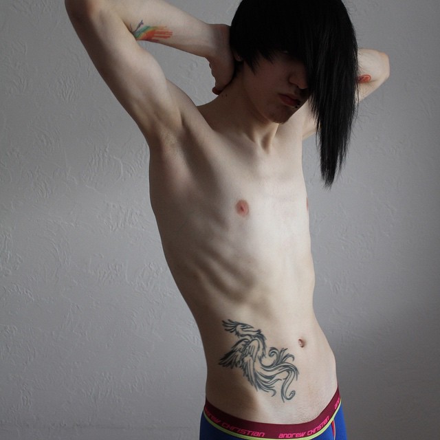 emo-in-law:  My body…  #emo #emoboy #emokid #estetic #boy #boys #teen #scene #sceneboy