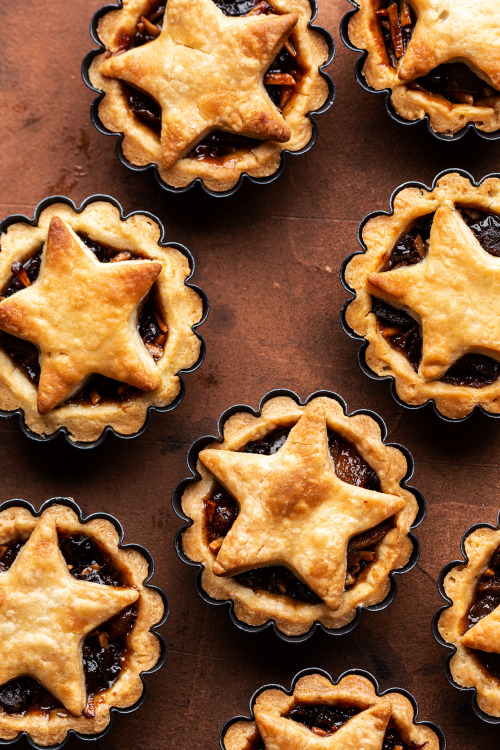 Vegan mince piesVegan mince pies are my plant-based take on these traditional British pies. Easy to 