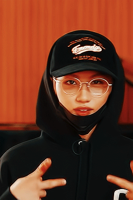 Stray Kids X Glasses = A Concept (part 2)