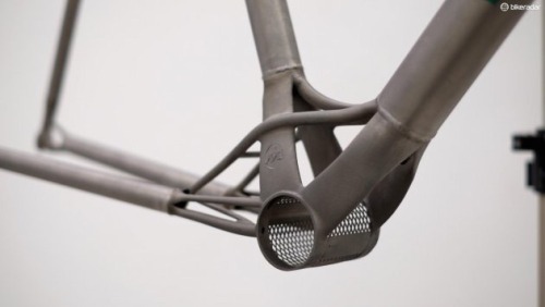 wdlabo: www.bikeradar.com/road/gear/article/mirada-pros-3d-printed-titanium-frame-47160/