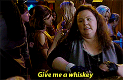ORDERING A DRINK AT CIRQUE LE SOIR