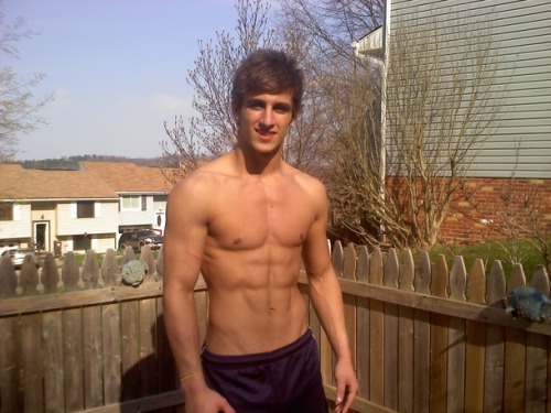 preoral:  Follow for more sexy guys & hot cocks! 