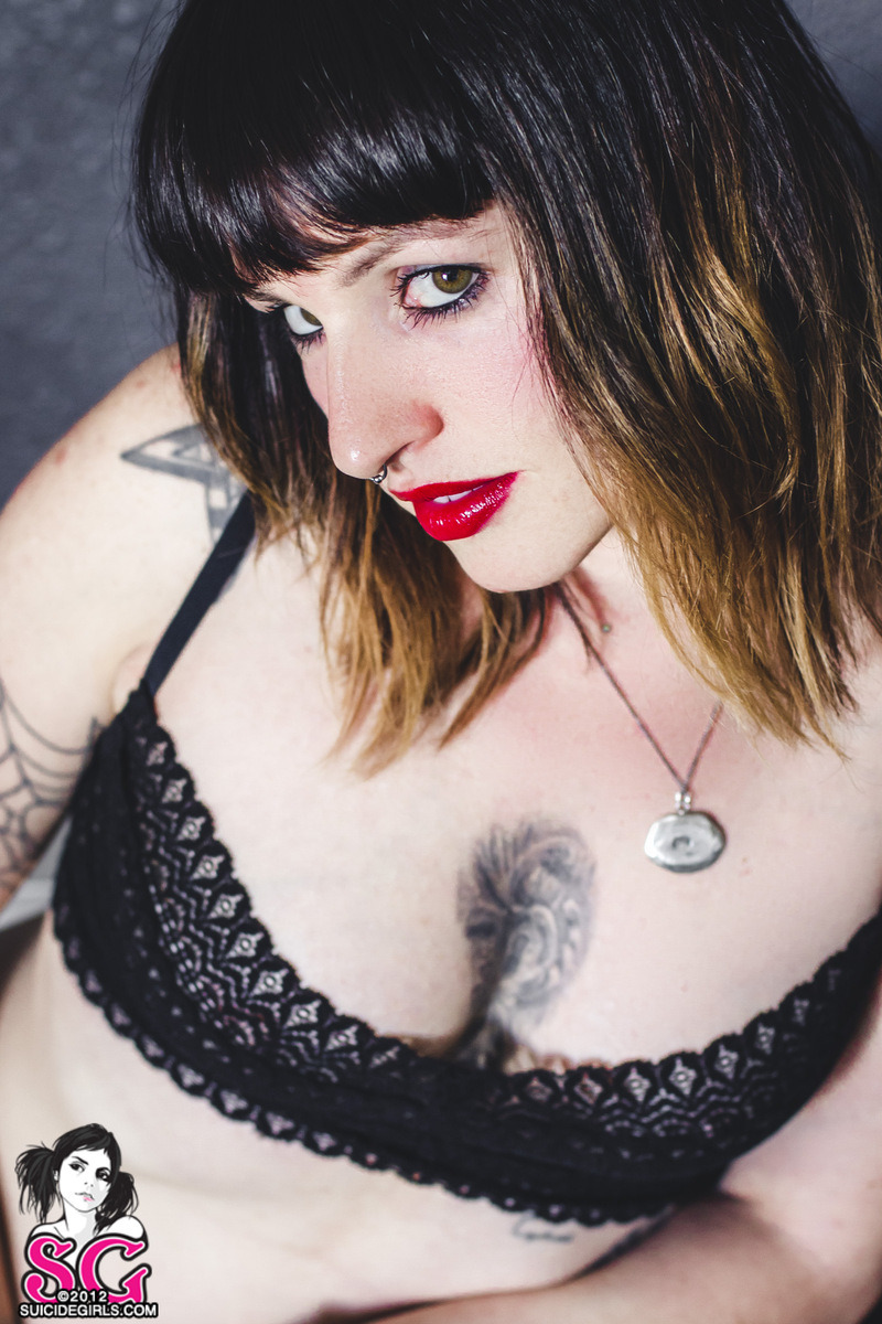 Fuck Yeah, Tattoos Between Boobs!