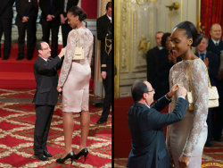 alicedanslesvilles:  nok-ind:  The tiny President of France, 5&quot;7&quot; Francois Hollande , has to get on his tippy toes to pin a medal onto the amazonic  Basketball player- Sandrine Gruda…  She looks like a normal sized woman and he looks like