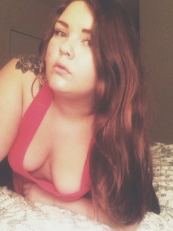 frisky-little-kitten:  Come cuddle