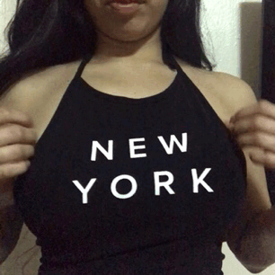 lilchexicanpussy: Easy accessThat boob grab is perfect