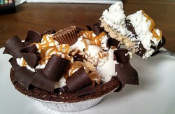 thefoodstuff:  Peanut butter pie from Wegmans 