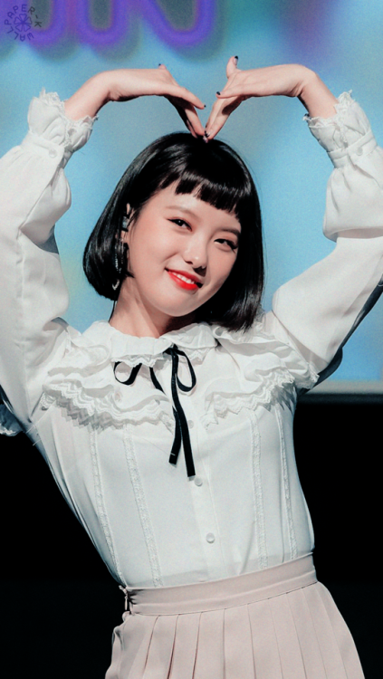 『AHIN』saved? reblog or like© fantaken owners