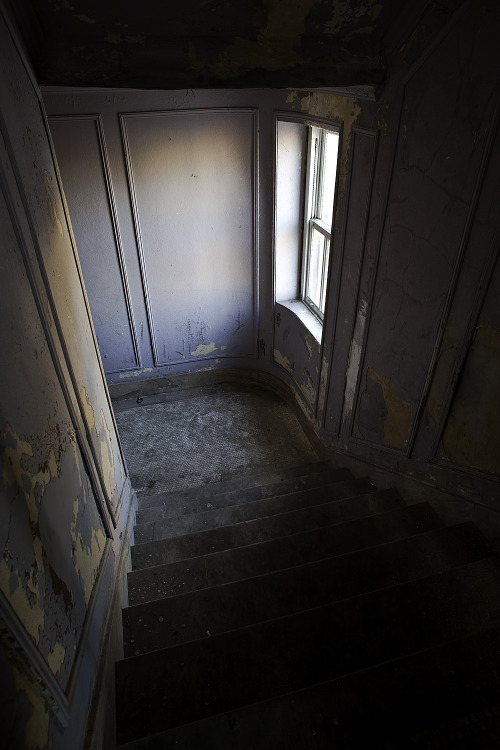patgavin:  Avenue Theater  GRINDHOUSE 