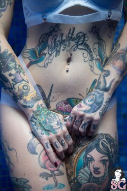 miss-watson-world:  Riae Suicide