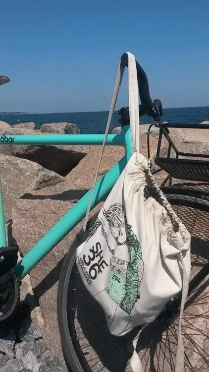 shethirtysix:  ashore and afloat, SHE36 bag stays tight and bold⚡️⚡️⚡️ still in stock! get it for yo