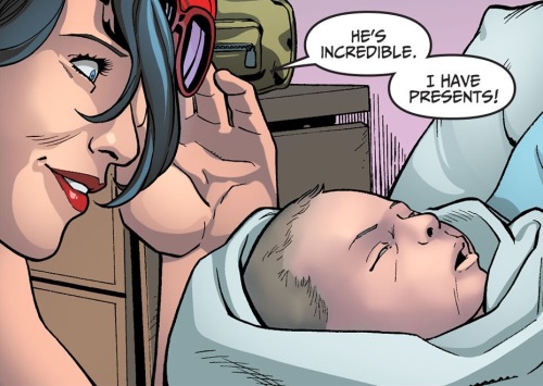 capricious-muse:  Okay but Harley is so fucking considerate, tho? She knows Canary and Arrow are having a baby and that the baby will either be an archer or a screamer and she presents gifts accordingly. Holy shit. xD