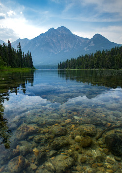 seebest:  Pyramid Lake and Pyramid Mountain