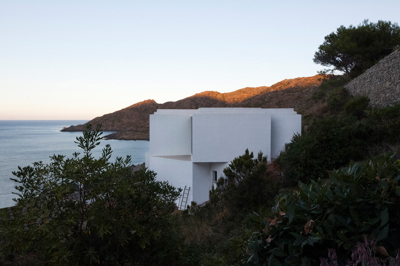 designismymuse:  Sunflower House by Cadaval &amp; Solà-MoralesArchitects: Cadaval