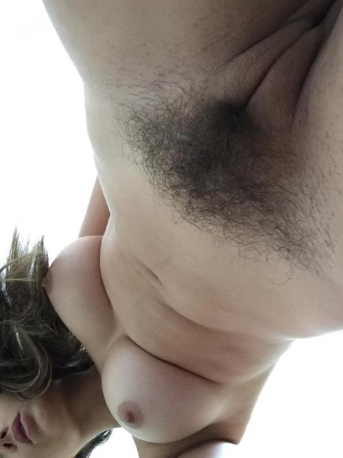 rear-pussy:  Dani Daniels bush selfie (X-post /r/TheFullBush)