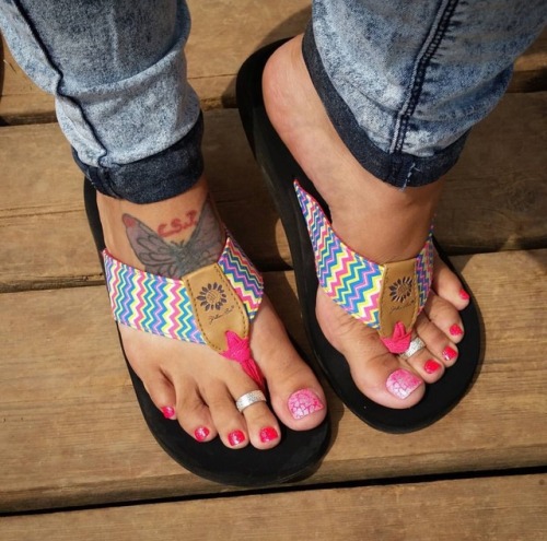 A compilation of my wifes (and others) cute feet