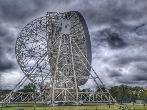 The Lovell Telescope @ Jodrell Bank Discovery Centre . . . . . #dayout #tourism #tourist #photograph