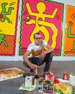 neontalk:  Keith Haring in his Studio. 1982