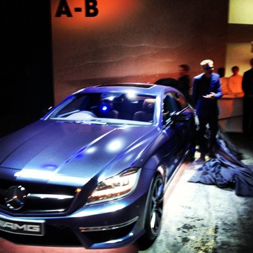 Nick Spencer unveils his favourite model - his midnight blue collaboration with Mercedes #LCM