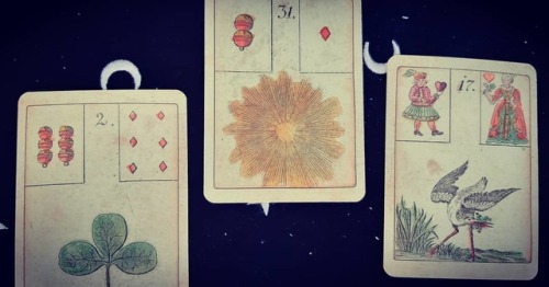 Some #lenormand reading!#tarot #tarotreading #tarotcards #tarotreadersofinstagram #divination https: