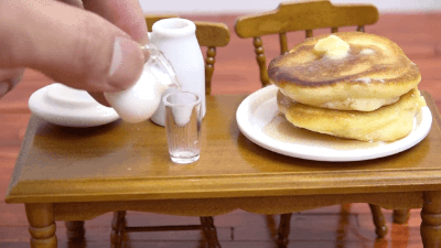 gifsboom:Guy Makes Tiny Edible Pancakes Using Tiny Kitchen Tools. [video]