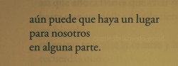 charlesbukowski-world:  Charles Bukowski. se ven por todas partes cabezas sin semblantes. Escrutaba la locura en busca de la palabra, el verso, la ruta. [63]