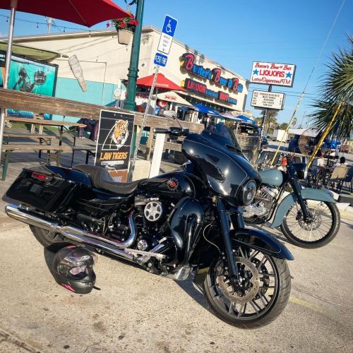 BIKE NIGHT AT BUSTERS! Come out tonight! @8fifty_speed_shop @park.chops @cavendercoty (at Buster’s Brick House Pizza)
https://www.instagram.com/p/CqG9Q1bLEt9/?igshid=NGJjMDIxMWI=
