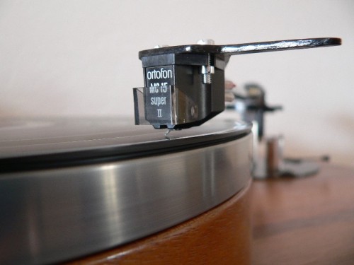 vinyl-vice:  DIY turntable