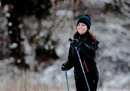 duchessofostergotlands:7th February 2021 // Crown Princess Victoria enjoying a spot of skiing with h