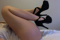 opvlence:  i love these heels more than life